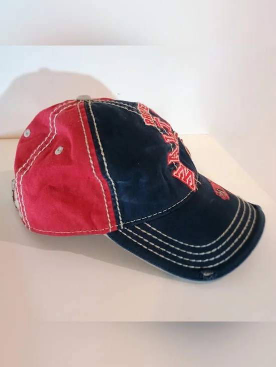Y2K distressed Walt Disney Navy & Red Baseball Cap - Picture 2 of 6